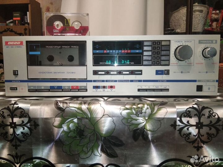 Дека кассетная Вега мп120