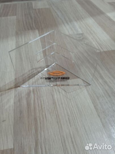 Подставка для макета пистолета