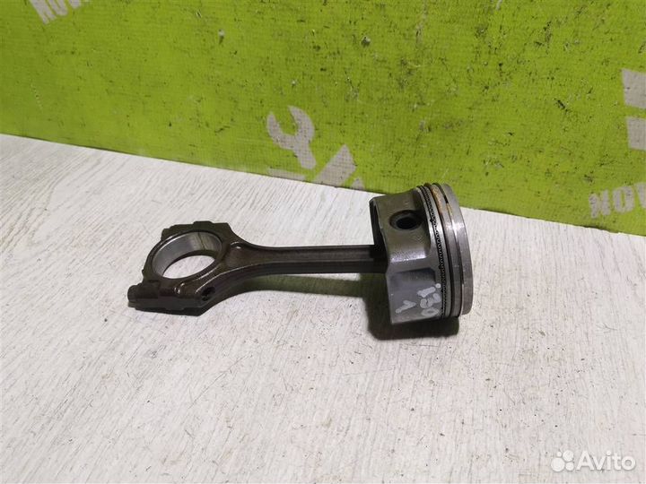 Поршень с шатуном Хендай i30 12-17