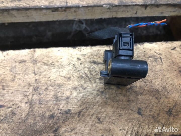 Датчик удара Bmw 5 E60 N52B30 2005