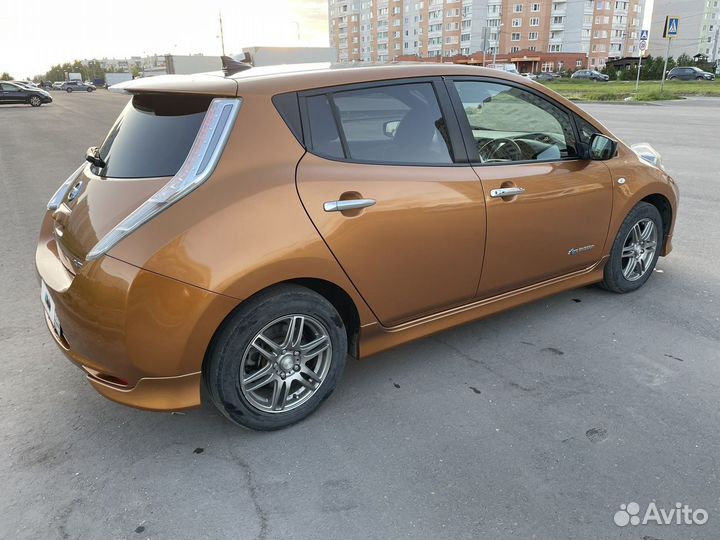 Nissan Leaf, 2016