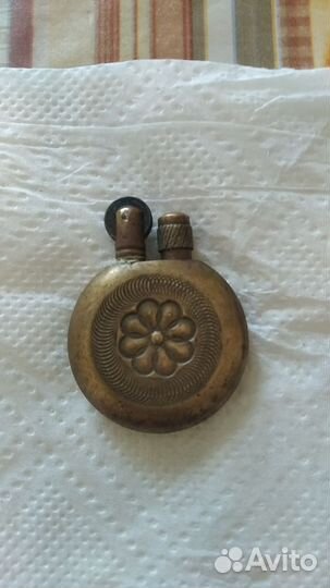 Зажигалка бензиновая