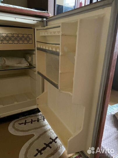 Холодильник бу маленький