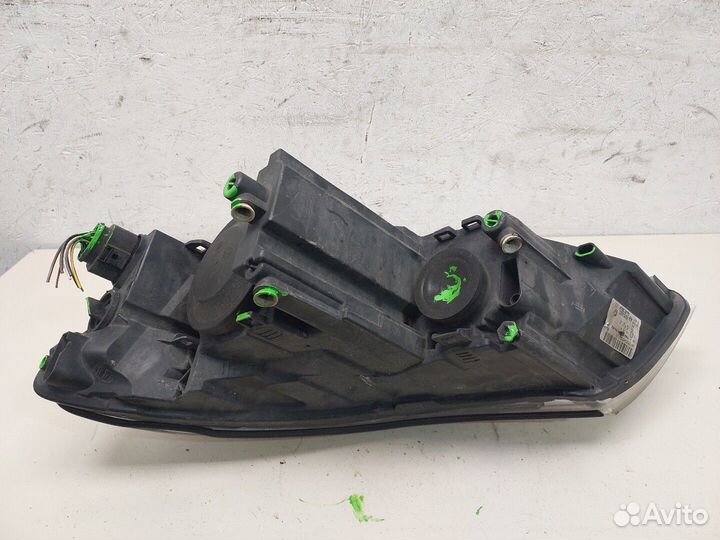 Фара (передняя) Skoda Octavia (A5), 2010