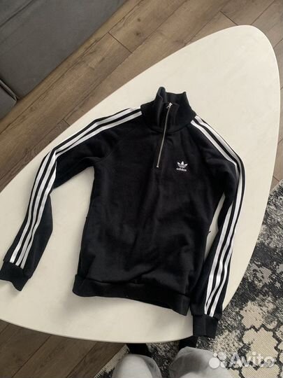 Лонгслив с высоким воротником Adidas