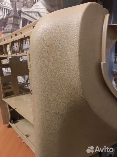 Элемент центральной консоли Octavia A4 (Tour)