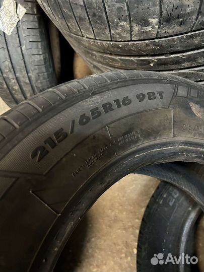 GT Radial Champiro VP1 215/65 R16