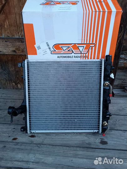 Радиатор охлождея Сузуки MR Вагон