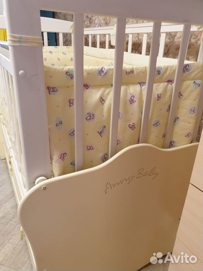 Детская кроватка