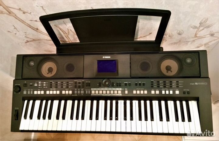 Рабочая станция - синтезатор Yamaha PSR - S650