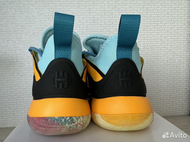 Баскетбольные кроссовки Adidas harden stepback 2