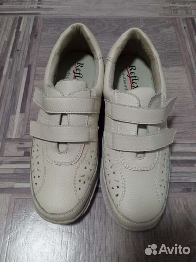 Туфли женские закрытые