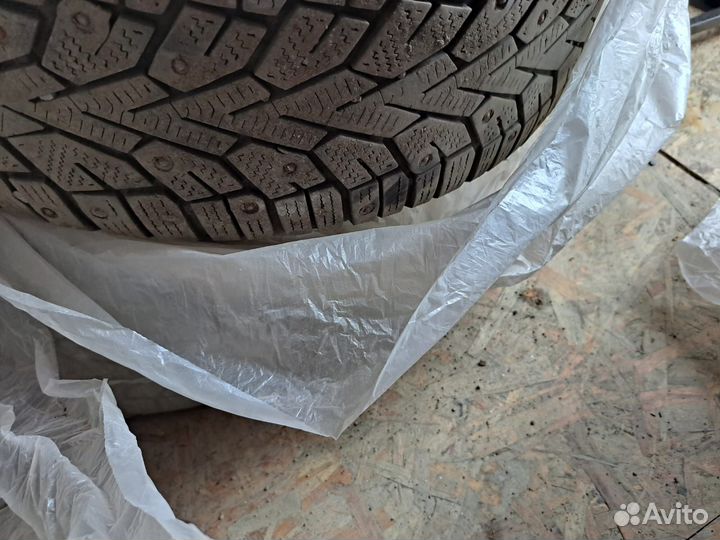 Колеса 205 55 16 зимние 4штуки