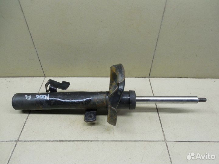 Амортизатор передний левый Kuga 2008-2012