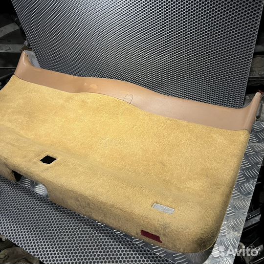 Обшивка двери багажника Porsche Cayenne