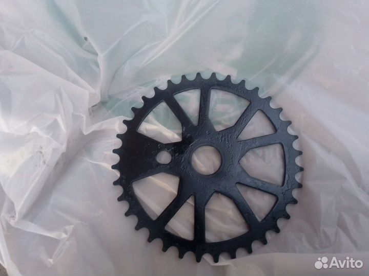 Колесо и звезда