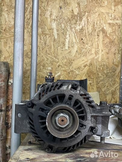 Генератор на Mazda Tribute, Ford Escape