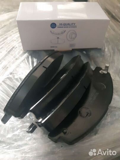 Тормозные колодки передние HQ Газель некст