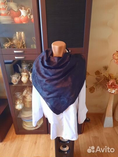Продаю палантины,шарфы