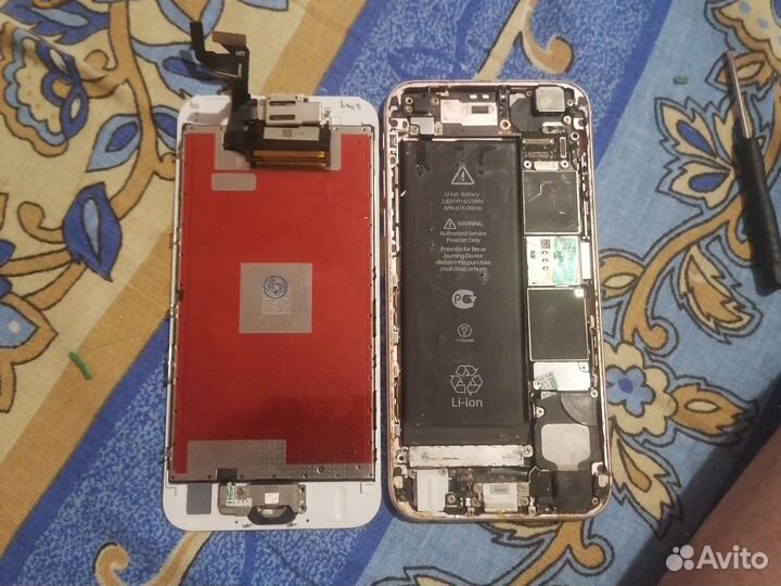 Запчасть для телефона