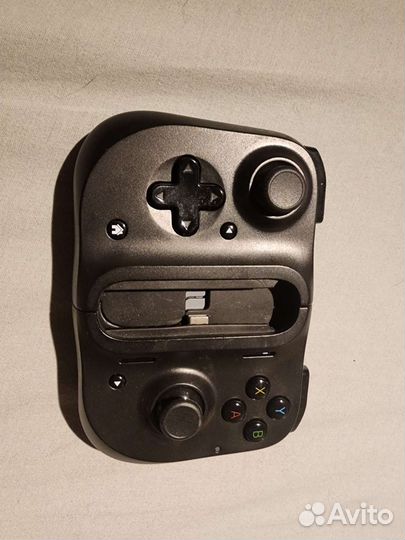 Геймпад razer kishi для android