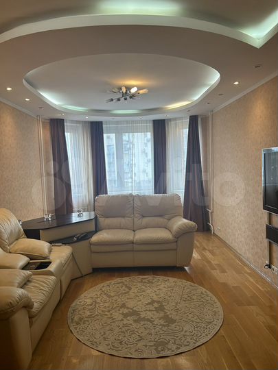 2-к. квартира, 73 м², 5/17 эт.