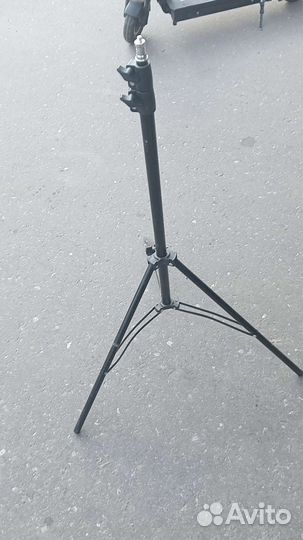 Штатив для камеры