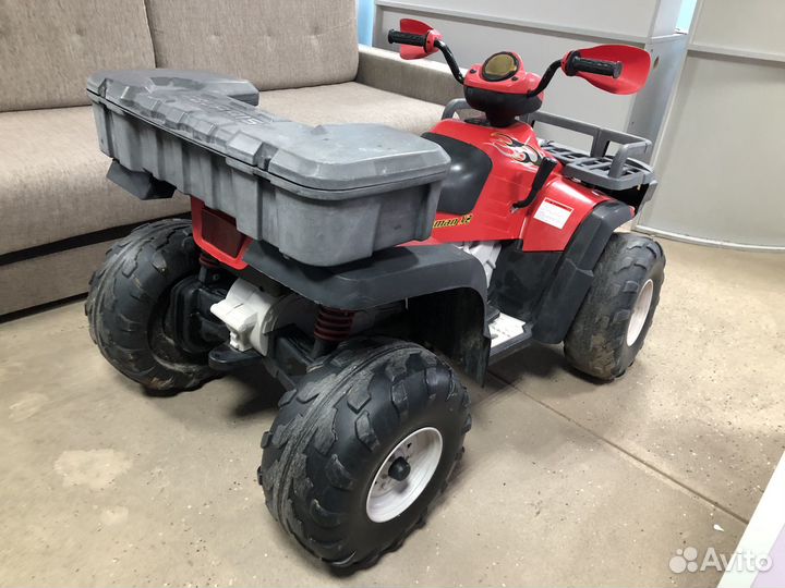 Детский электромобиль