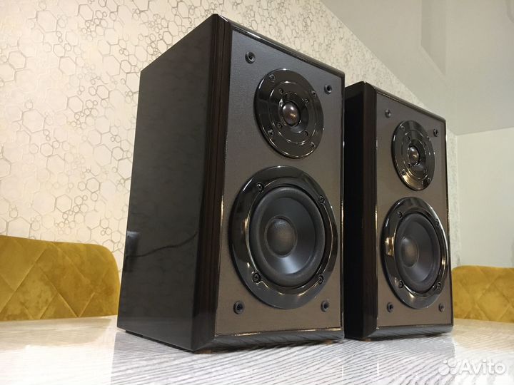 Акустика колонки technics sb-hd70