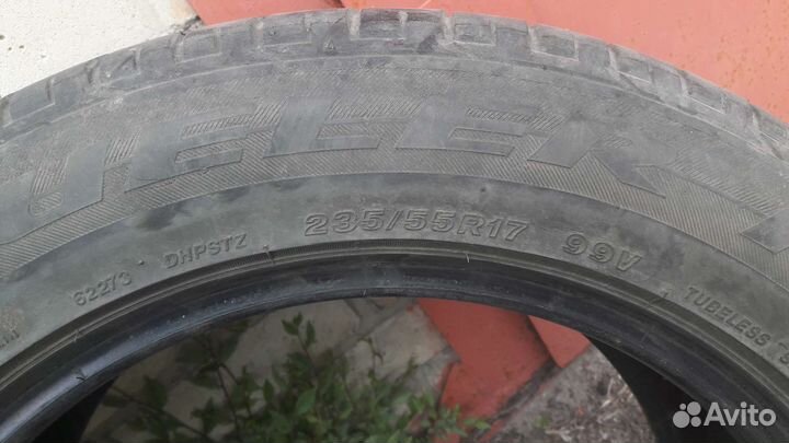 Delmax Ultima A/T 235/55 R17 29B