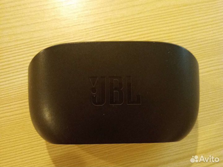Оригинальный кейс от JBL Wawe 100