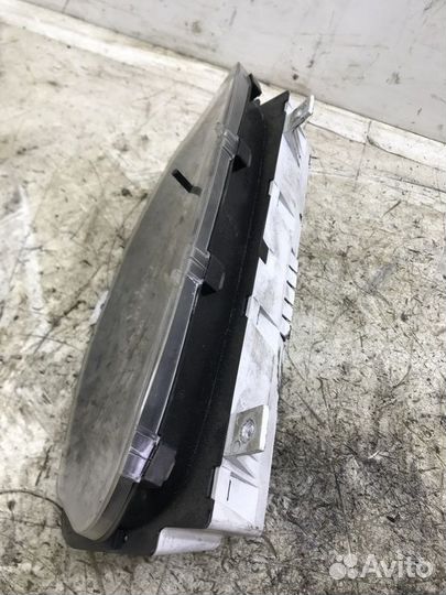 Панель приборов Nissan March