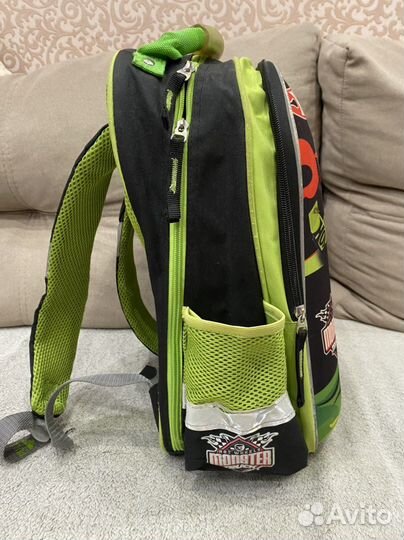 Школьный рюкзак