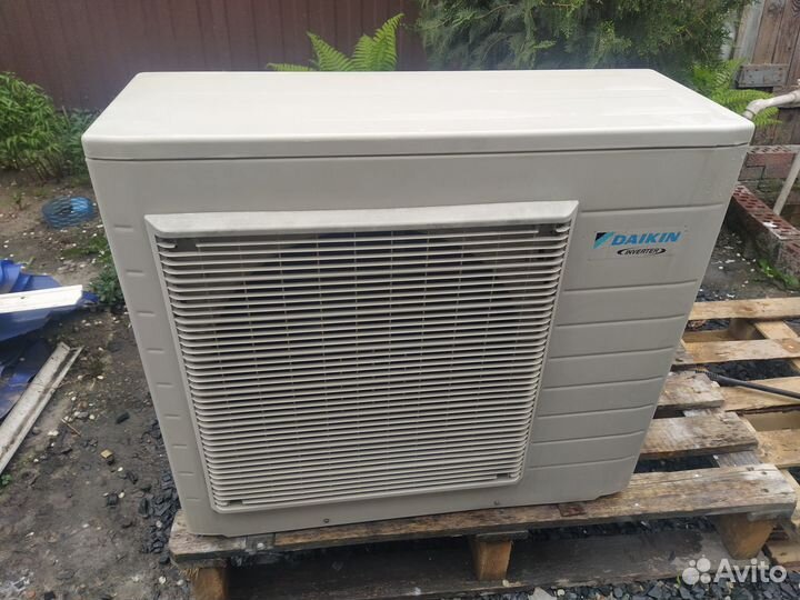 Инверторная сплит-система Daikin на 55-60 М2