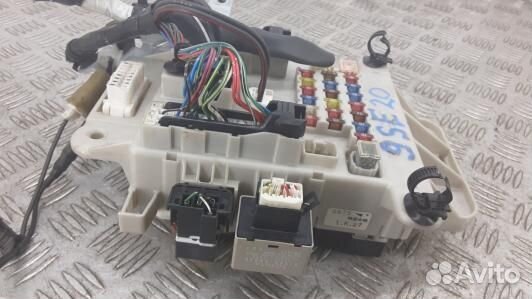 Блок комфорта toyota RAV 4 ZCA2 (9SE20M301)