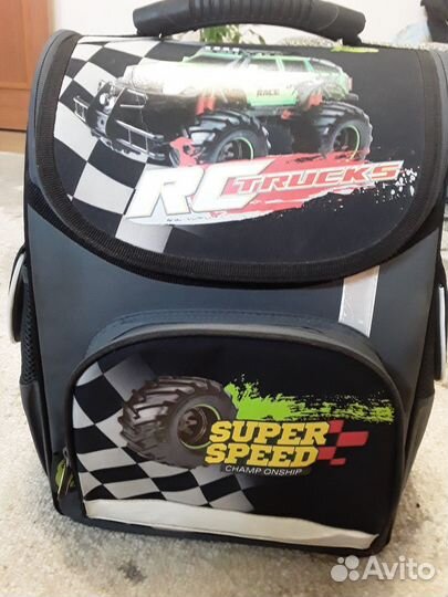 Ранец школьный для мальчика