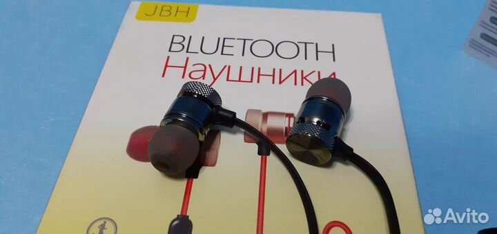 Беспроводные наушники Sport Earphones + микрофон