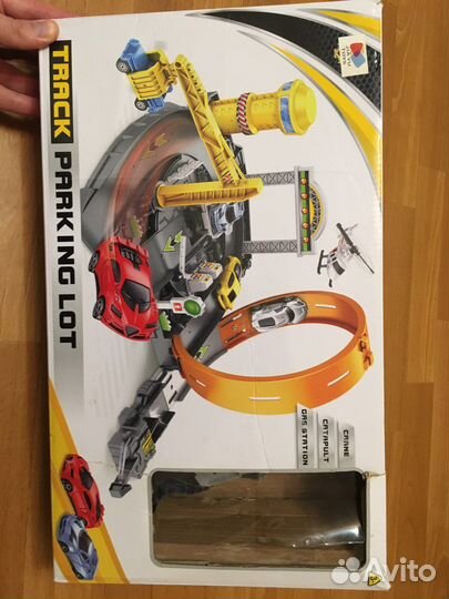 Трасса, машинки, парковка