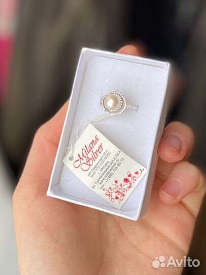 Серебряное кольцо с жемчугом
