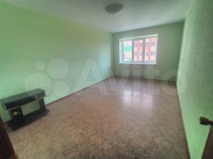 2-к. квартира, 65 м², 5/9 эт.