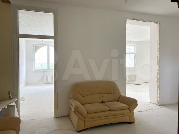 3-к. квартира, 110 м², 6/8 эт.