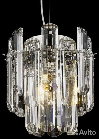 Подвесной светильник Wertmark Lazzara WE107.01.103