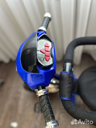 Детский велосипед трехколесный с ручкой