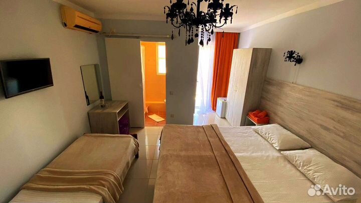 Гостиница Абхазия