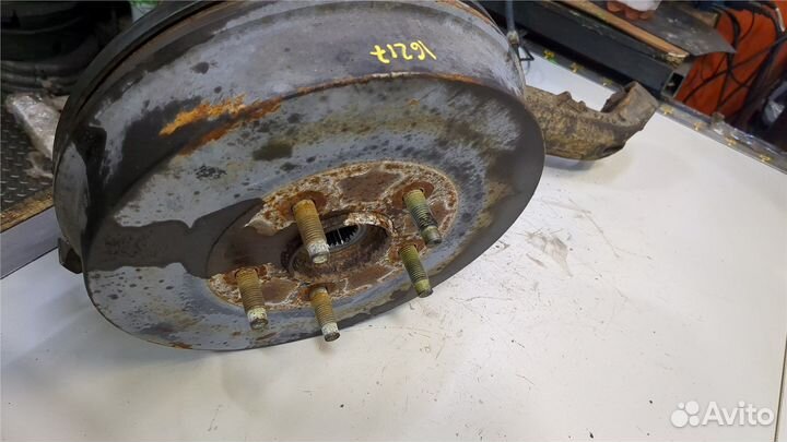 Ступица (кулак, цапфа) Mazda Tribute 2007, 2008