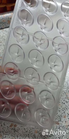 Поликарбонатная форма для конфет