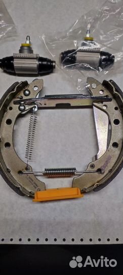 Тормозные колодки VAG