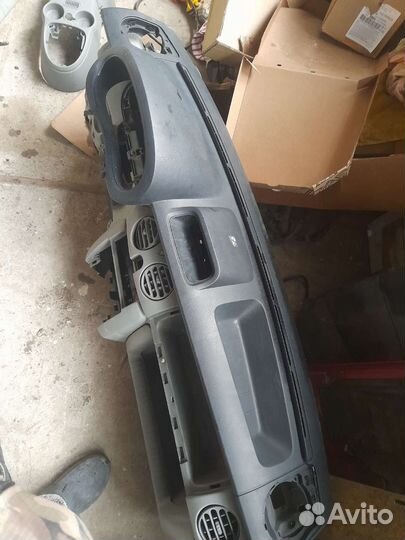 Торпеда (пластик торпеды) Renault Kangoo 1