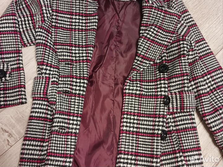 Пальто для девочки 140