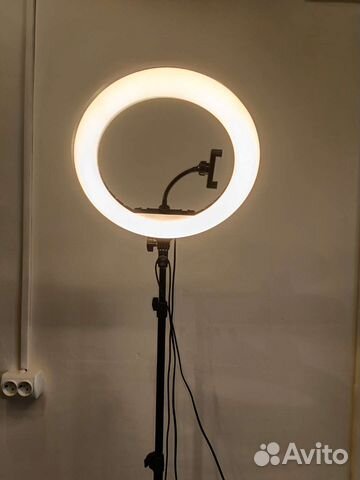 Кольцевая лампа новая